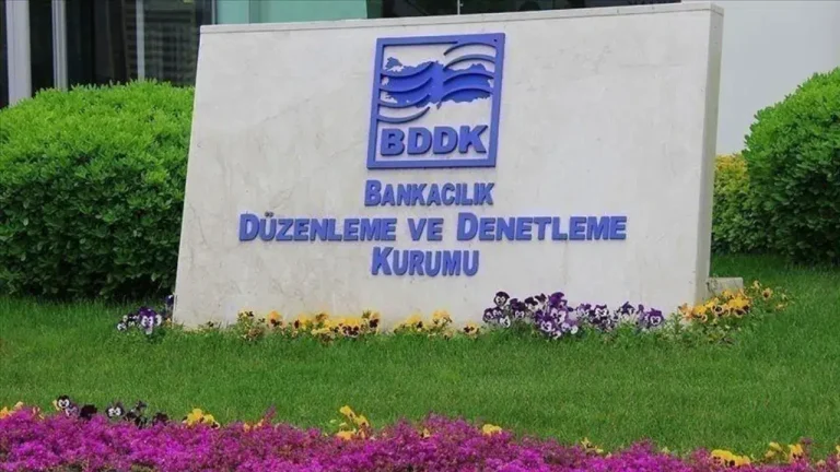 Bankacılık sektöründe toplam kredi hacmi 25,5 trilyon TL’yi aştı
